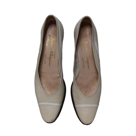 Salvatore Ferragamo Leather Slip On Almond Toe Shoes Cream Women's Size 8.5 4A - Picture 1 of 16